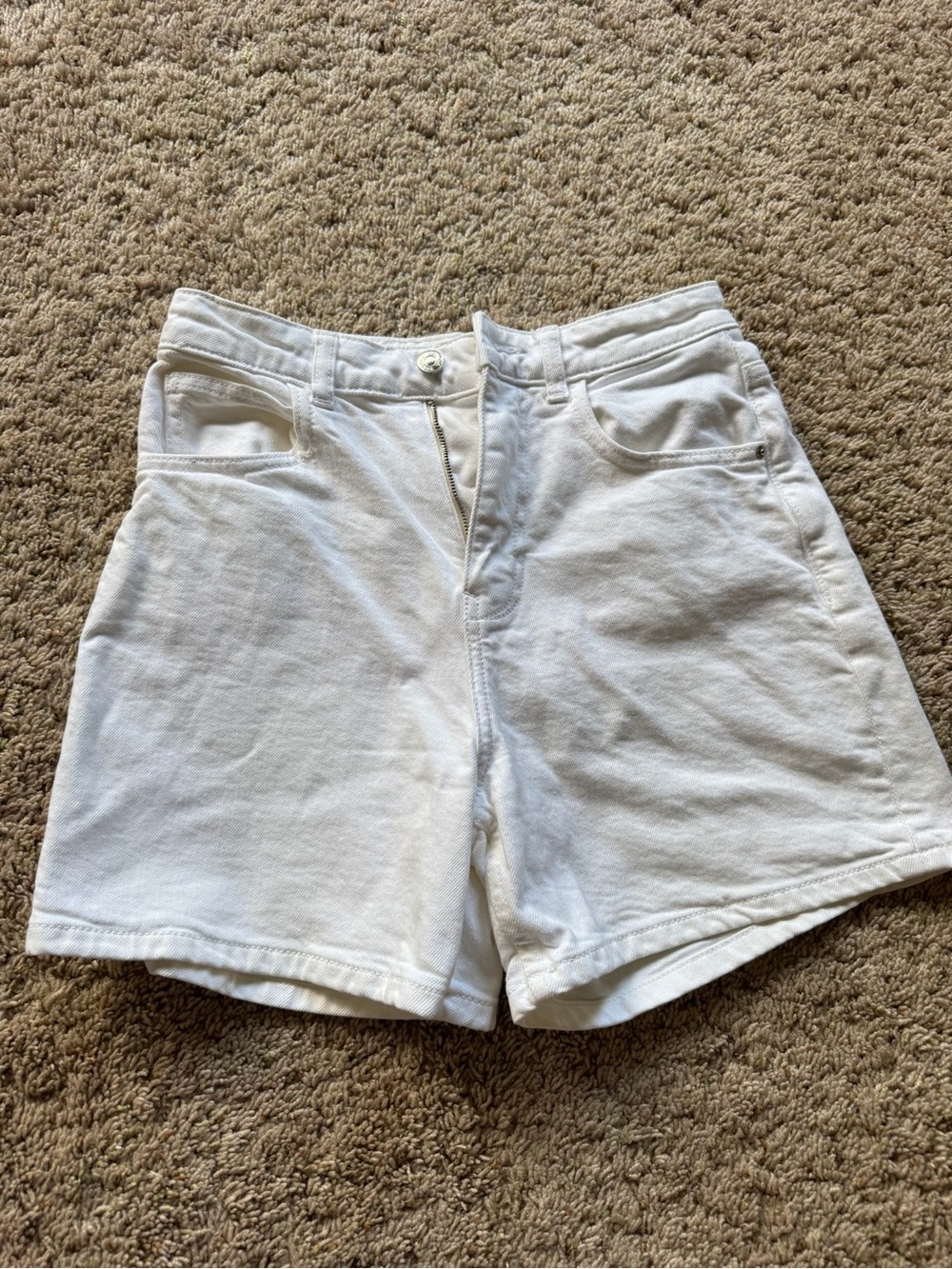 Zara White High-Rise Denim Shorts